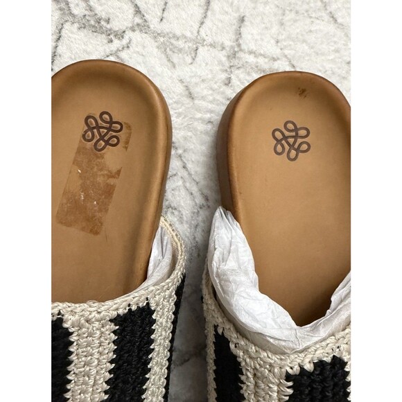 The Sak Bolinas Crochet Clogs 10 Slip On Flats Black White Rubber Sole NWOT - Picture 6 of 6